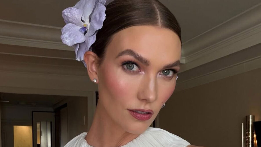 Νύφη το καλοκαίρι; Το beauty look της Karlie Kloss είναι η απόλυτη έμπνευση για σένα