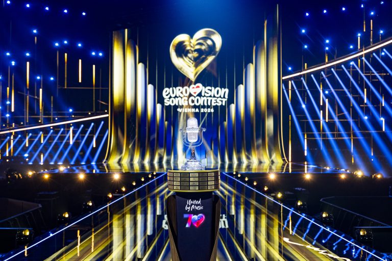 eurovision-2026-sarah-louise-benentt-ebu-22685-768x512