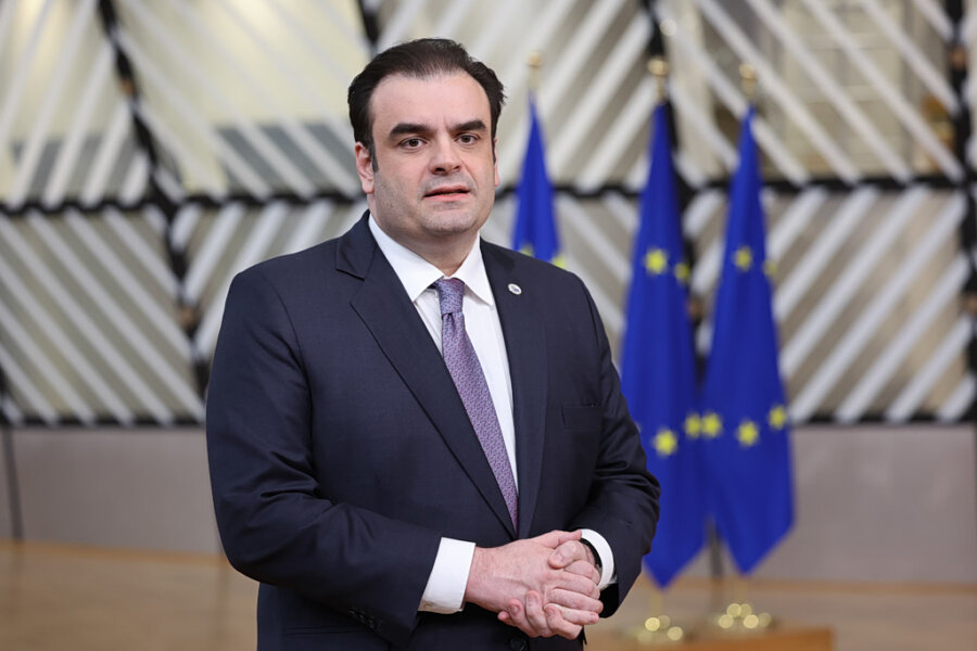 pierrakakis-europi