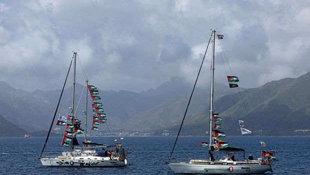 Global Sumud Flotilla: Το Ισραήλ ετοιμάζεται να καταλάβει τα πλοία, σύμφωνα με ισραηλινά ΜΜΕ