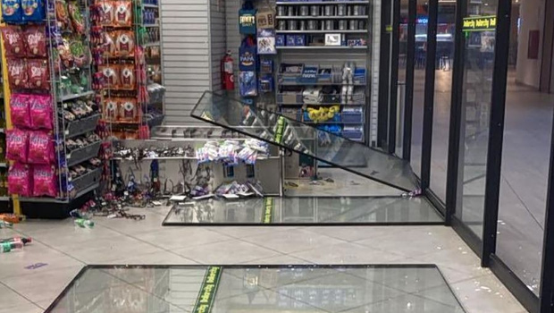 Ισχυρός σεισμός 6,1 βαθμών στα νότια της χώρας - Τρομακτικά βίντεο