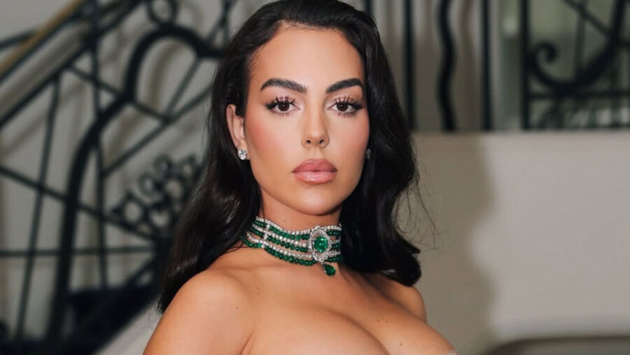 Georgina Rodriguez: Η δεύτερη εντυπωσιακή μεταμόρφωση από τον Δημήτρη Γιαννέτο στο Φεστιβάλ Καννών