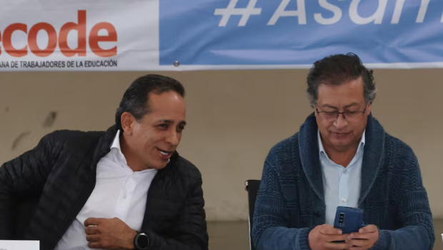 Κολομβία: Στόχος καταιγισμού πυρών το αυτοκίνητο γερουσιαστή δύο εβδομάδες πριν από τις εκλογές