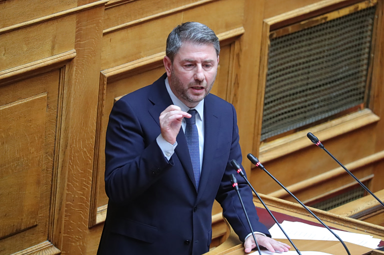 Υποκλοπές: Απομακρύνεται το σενάριο να καταθέσει πρόταση δυσπιστίας το ΠΑΣΟΚ – Ποιες κινήσεις ετοιμάζει ο Ανδρουλάκης
