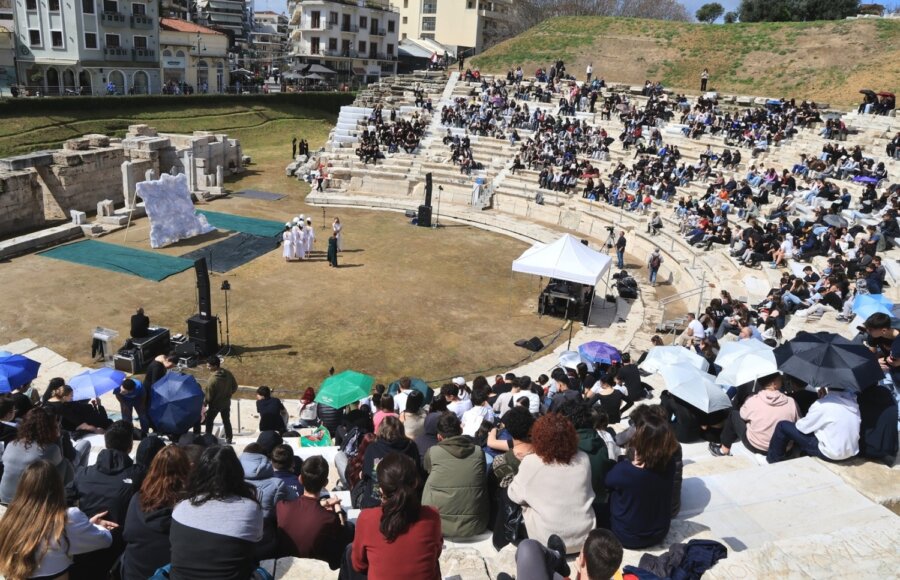 festival-arxaiou-theatrou-efivon-larisa2