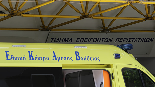 Κρήτη: Σφοδρή πλαγιομετωπική σύγκρουση αυτοκινήτων στην Ιεράπετρα - Νεκρός ένας 70χρονος