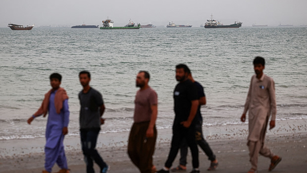 Τα τρία αγκάθια των διαπραγματεύσεων για Ιράν και ΗΠΑ, η Σαουδική Αραβία και το Ομάν που... δεν θέλει