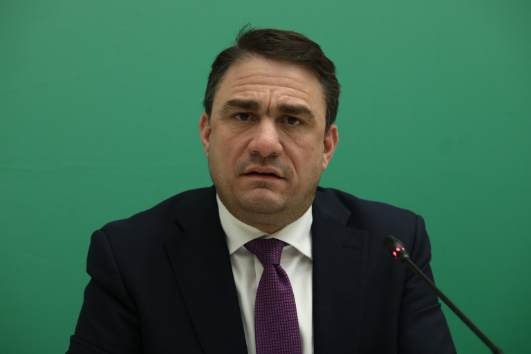 Τσουκαλάς: Για να κρατήσουν τους μισθούς τους βουλευτές της ΝΔ, η χώρα μπορεί να χάσει κονδύλια