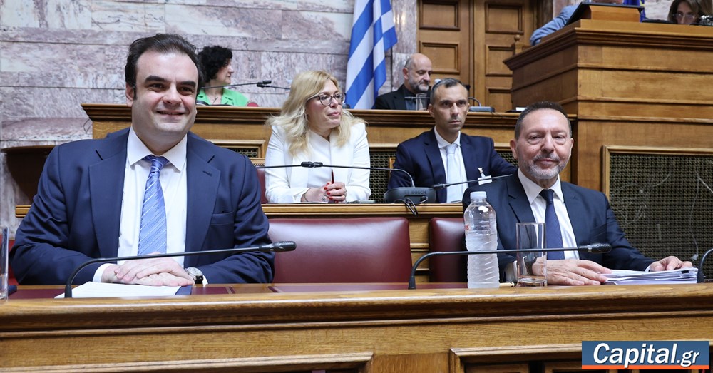 K. Πιερρακάκης για ανανέωση θητείας Γ. Στουρνάρα: Η επόμενη δεκαετία θα...