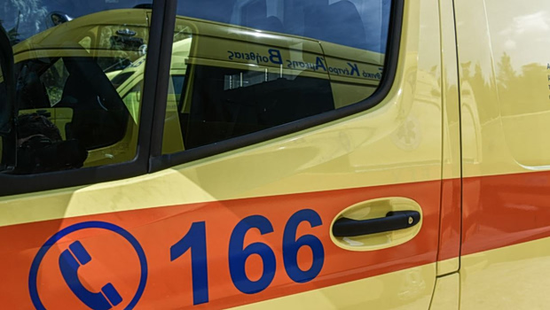 Πάτρα: Τροχαίο με παράσυρση παιδιού - Διακομίστηκε με ελαφρά τραύματα στο Καραμανδάνειο