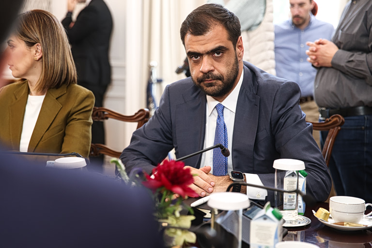 Μαρινάκης