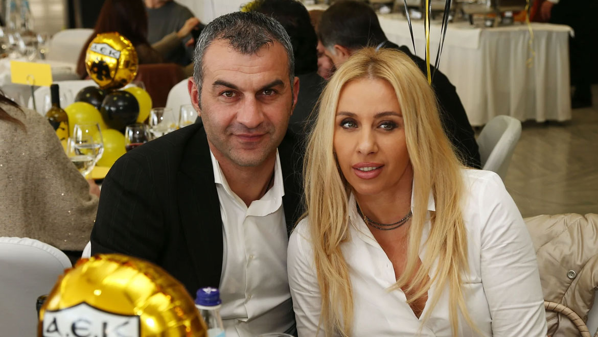 Γωγώ Μαστροκώστα: Το συγκλονιστικό μήνυμα της ΑΕΚ στον Τραϊανό Δέλλα για την απώλεια της συζύγου του