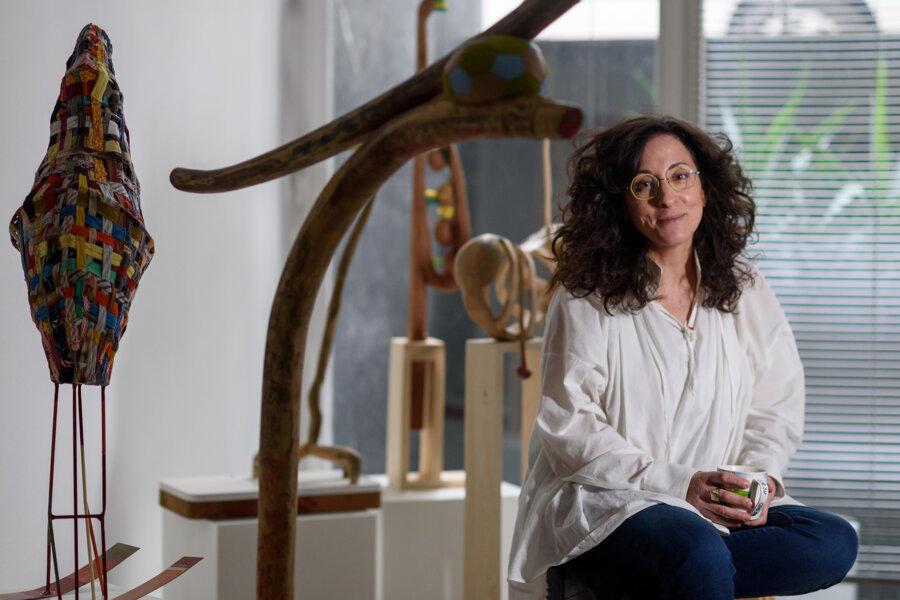 Tzanne Nikoletta , Artist.