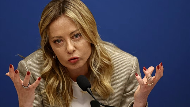 Μελόνι: «Η Ευρωπαϊκή Ένωση είναι ένας γραφειοκρατικός γίγαντας»