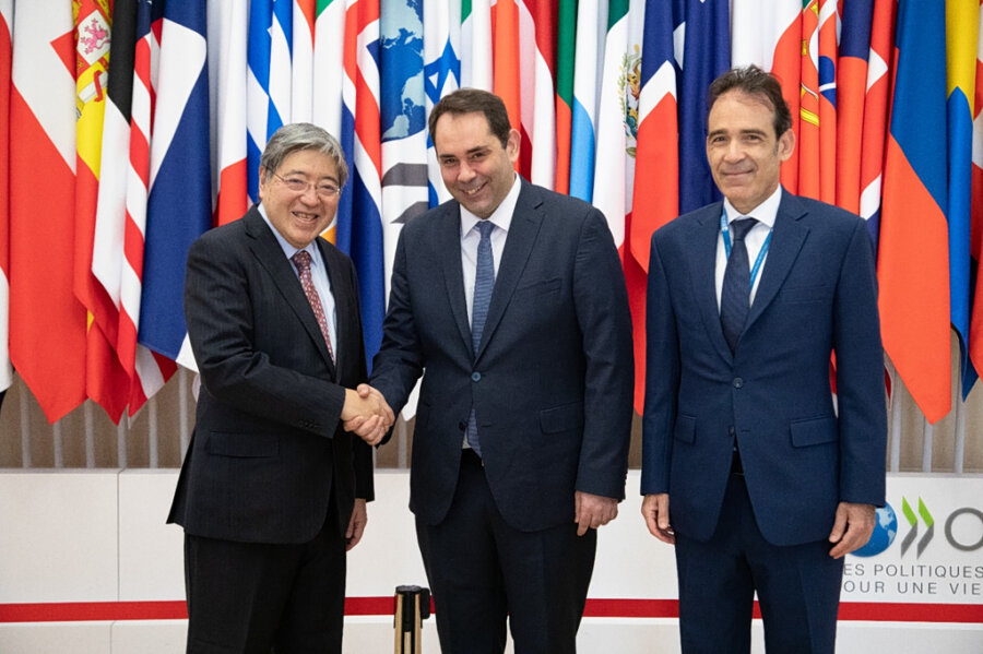 Πετραλιάς: Η Ελλάδα επιτυχημένο παράδειγμα δημοσιονομικής πολιτικής - Οικονομικός Ταχυδρόμος