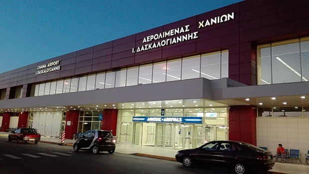 Αναγκαστική προσγείωση στο αεροδρόμιο Χανίων - Επιβάτης έκανε φασαρία σε πτήση από Γλασκώβη προς Ουγκάντα