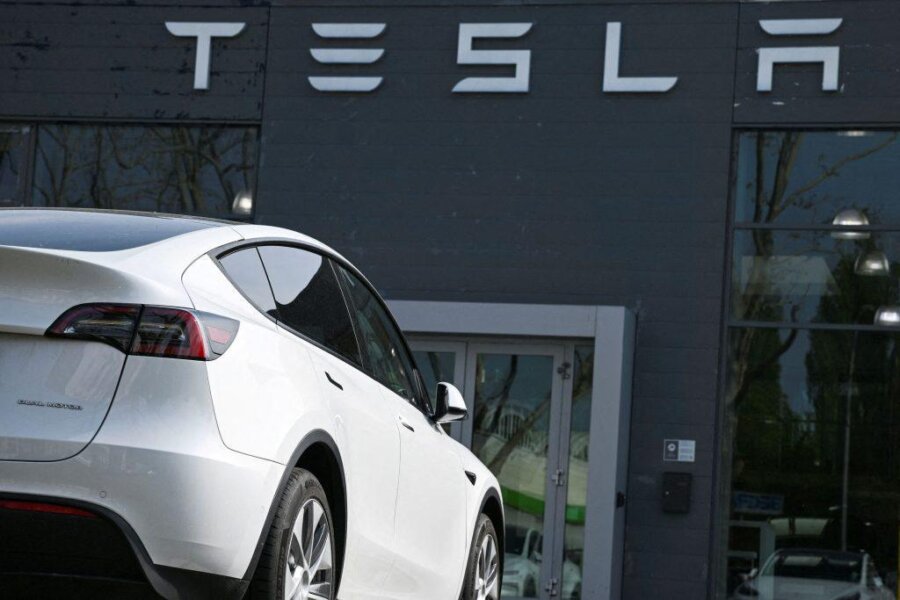 Tesla: Γιατί η συγχώνευση με SpaceX θα μπορούσε να είναι αρνητική για τους μετόχους της - Οικονομικός Ταχυδρόμος