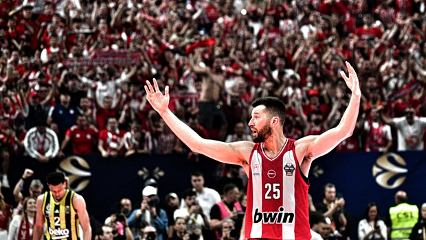 'Ετσι αποθέωσε η Euroleague τον Πίτερς (vid)
