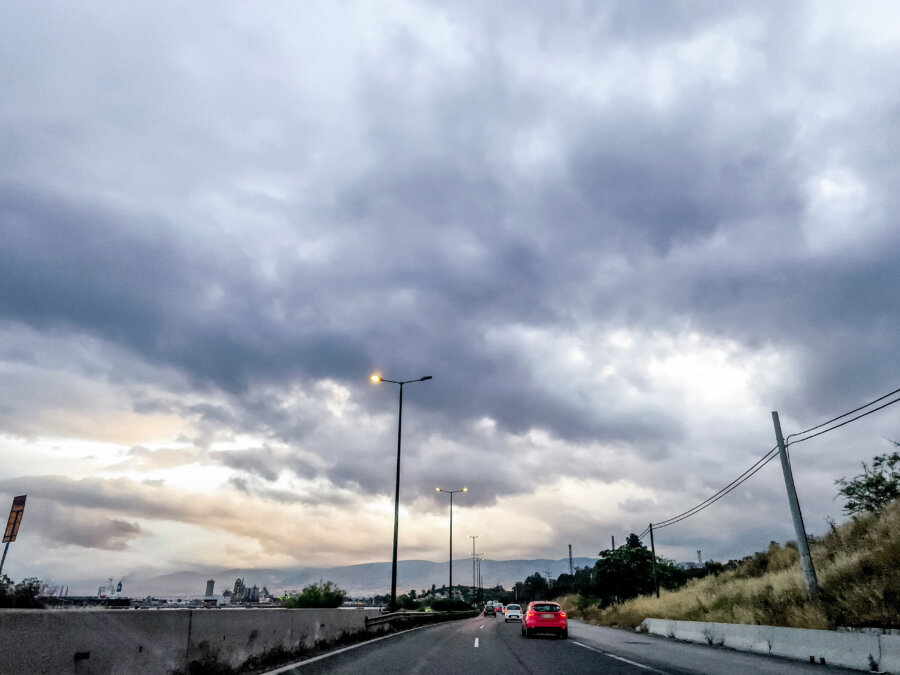 Οσμή αερίου στο λεκανοπέδιο: «Πρέπει επιτέλους στην Ελλάδα να αποκτήσουμε ένα... επιστημονικό κόκκινο τηλέφωνο»
