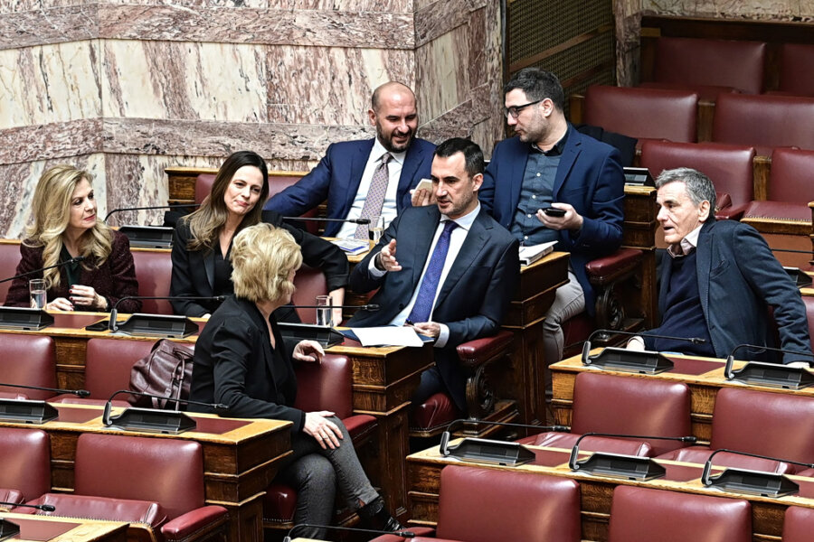 Νέα Αριστερά: Δεν κλείνει ο κύκλος των αποχωρήσεων