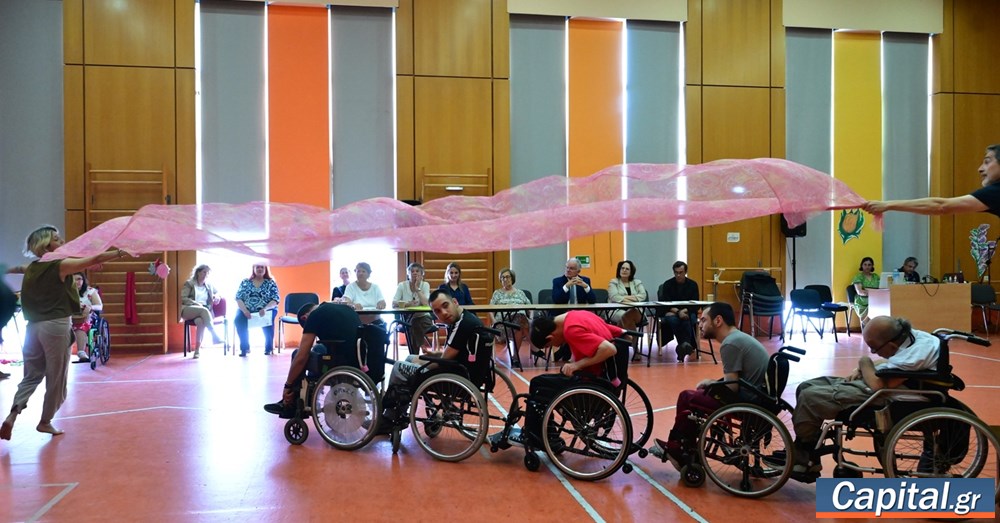 Επίσκεψη Κ. Τασούλα στην Εταιρεία Προστασίας Σπαστικών "Πόρτα Ανοικτή":...