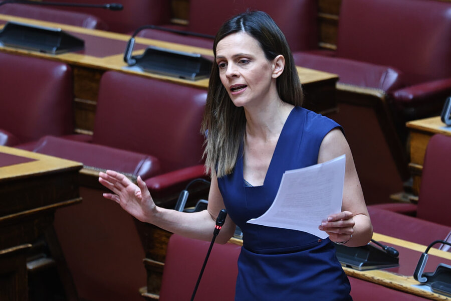 Έφη Αχτσιόγλου: Παραιτήθηκε από βουλευτής – Την διαδέχεται ο Γιάννης Δραγασάκης