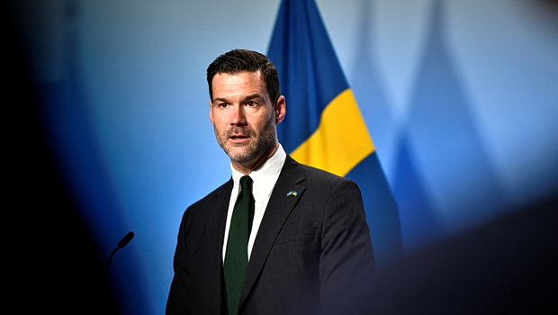 Ουκρανία: Η ΕΕ εξετάζει τον περιορισμό της προστασίας των Ουκρανών που βρίσκονται σε στρατεύσιμη ηλικία
