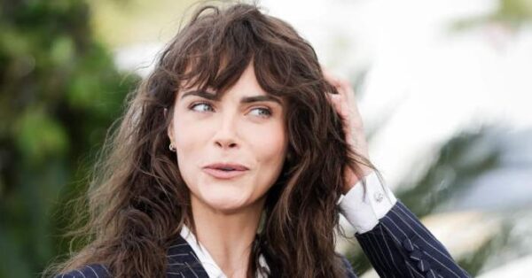 Τα μεγάλα blow-dry των 80’s επιστρέφουν: Το hair trend που θα δούμε παντού το 2026