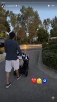 Άννα Πρέλεβιτς: Βόλτα με τον σύζυγό της, Νικήτα Νομικό και τις νεογέννητες δίδυμες κόρες τους