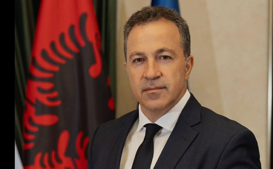 Στην Αθήνα ο πρόεδρος του αλβανικού κοινοβουλίου – Στα Δυτικά Βαλκάνια την Παρασκευή ο Γεραπετρίτης
