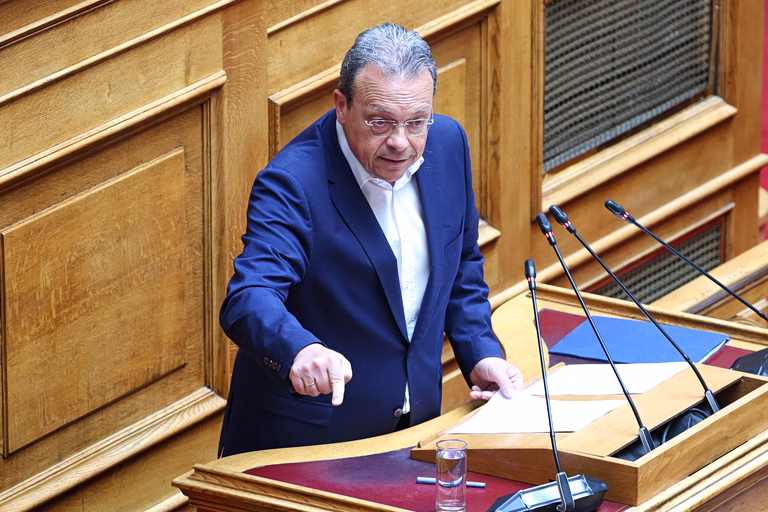 Φάμελλος