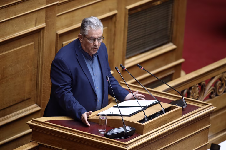 Κουτσούμπας: Βάλτε φρένο στην αλαζονεία σας – Δεν θα στηρίξει το ΚΚΕ τη συνταγματική αναθεώρηση