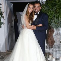 Ελένη Τσολάκη: Ο γάμος με τον Παύλο Πετρουλάκη, η γέννηση της κόρης τους και η ζωή εκτός τηλεόρασης