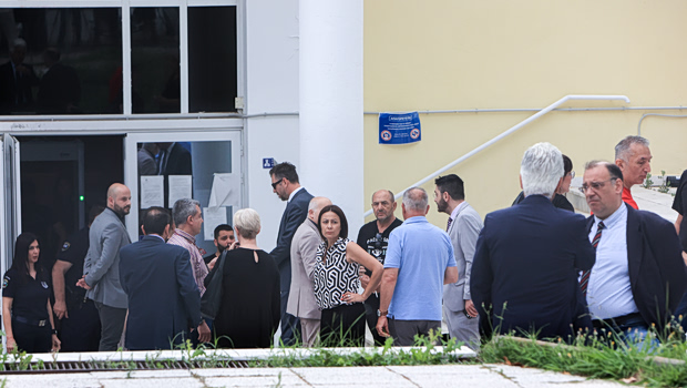 Δίκη για τα Τέμπη: Τα πολλαπλά «όχι» στα αιτήματα, το οξυμένο κλίμα και η έκκληση της προέδρου