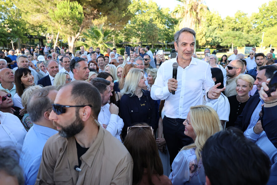 Στροφή στην Οικονομία από το Μαξίμου