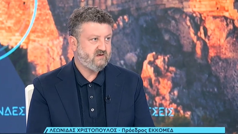 Mad VMA, φωτογραφίες και… δύσκολες ερωτήσεις για τον επικεφαλής του ΕΚΚΟΜΕΔ