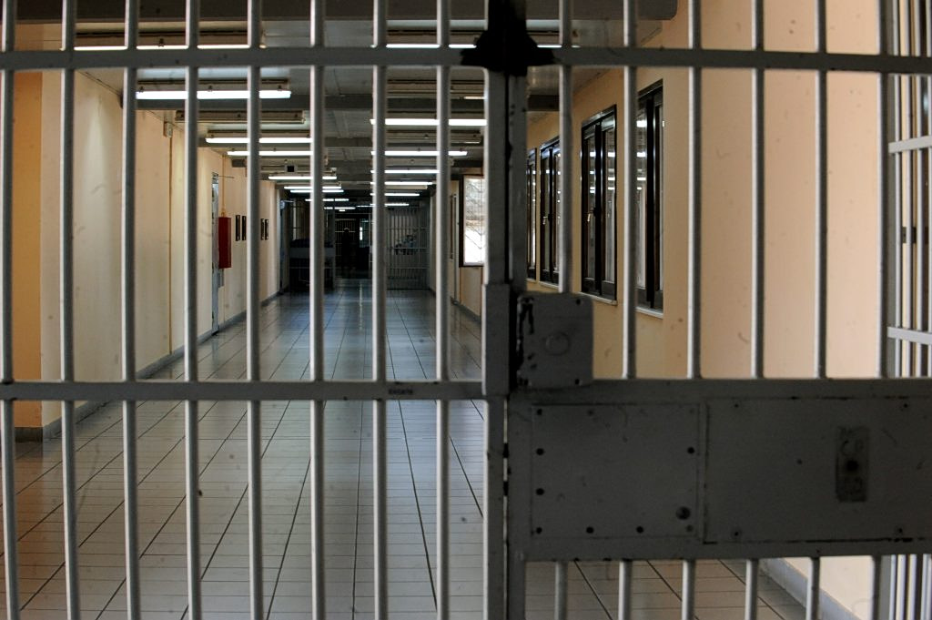 Βρετανία: Άγριο τέλος για ισοβίτη παιδοκτόνο – Τον σκότωσαν τρεις συγκρατούμενοι του