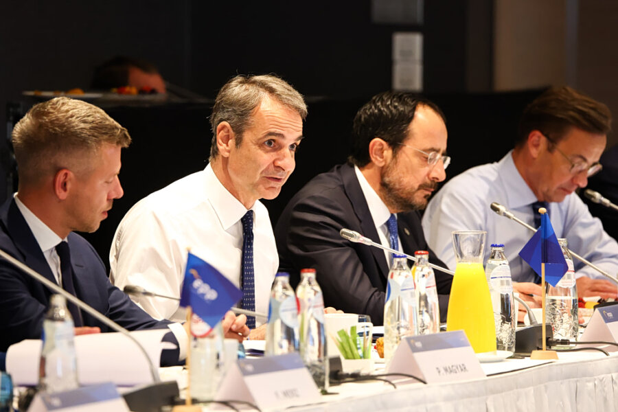 Μητσοτάκης: Από τις Βρυξέλλες στα εκλογικά διλήμματα του 2027