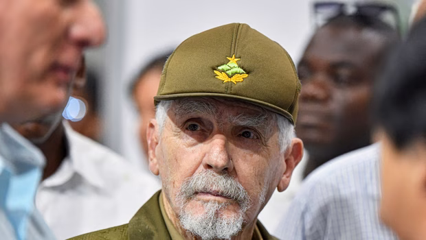 Κούβα: Απεβίωσε ο Ραμίρο Βαλντές, ένας από τους τελευταίους εν ζωή συνεργάτες των αδελφών Κάστρο