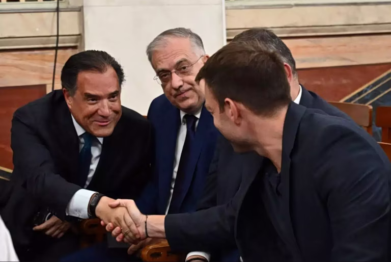 Τον Κασσελλάκη από την αφάνεια ποιος θα βγάλει; Η λάσπη που θα πετάξει μετά του Αδώνιδος στον Τσίπρα με το τσουβάλι