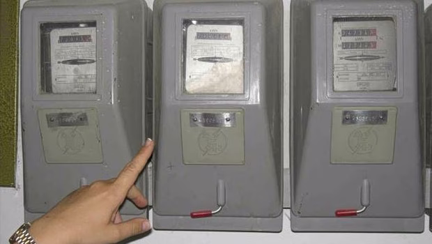 Εξαρθρώθηκε κύκλωμα ρευματοκλοπών: «Πείραζαν» μετρητές σε σπίτια και επιχειρήσεις - Άνω των 9 εκατ. ευρώ η ζημιά