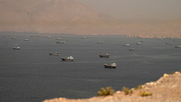 Ιράν: Κάπου 1.150 εμπορικά πλοία παραμένουν αποκλεισμένα στον Κόλπο, σύμφωνα με την Allianz