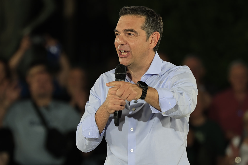 Τσίπρας: Δεν κάνω πάρτι για να καλώ στο σπίτι μου όποιον θέλω – Δεν υπάρχουν ρεζερβέ θέσεις