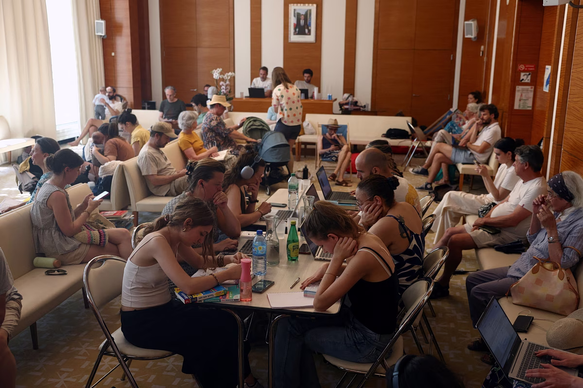 Χωρίς κλιματισμό, χωρίς υποδομές: Γιατί η Κεντρική Ευρώπη δεν είναι προετοιμασμένη για τον επικείμενο καύσωνα