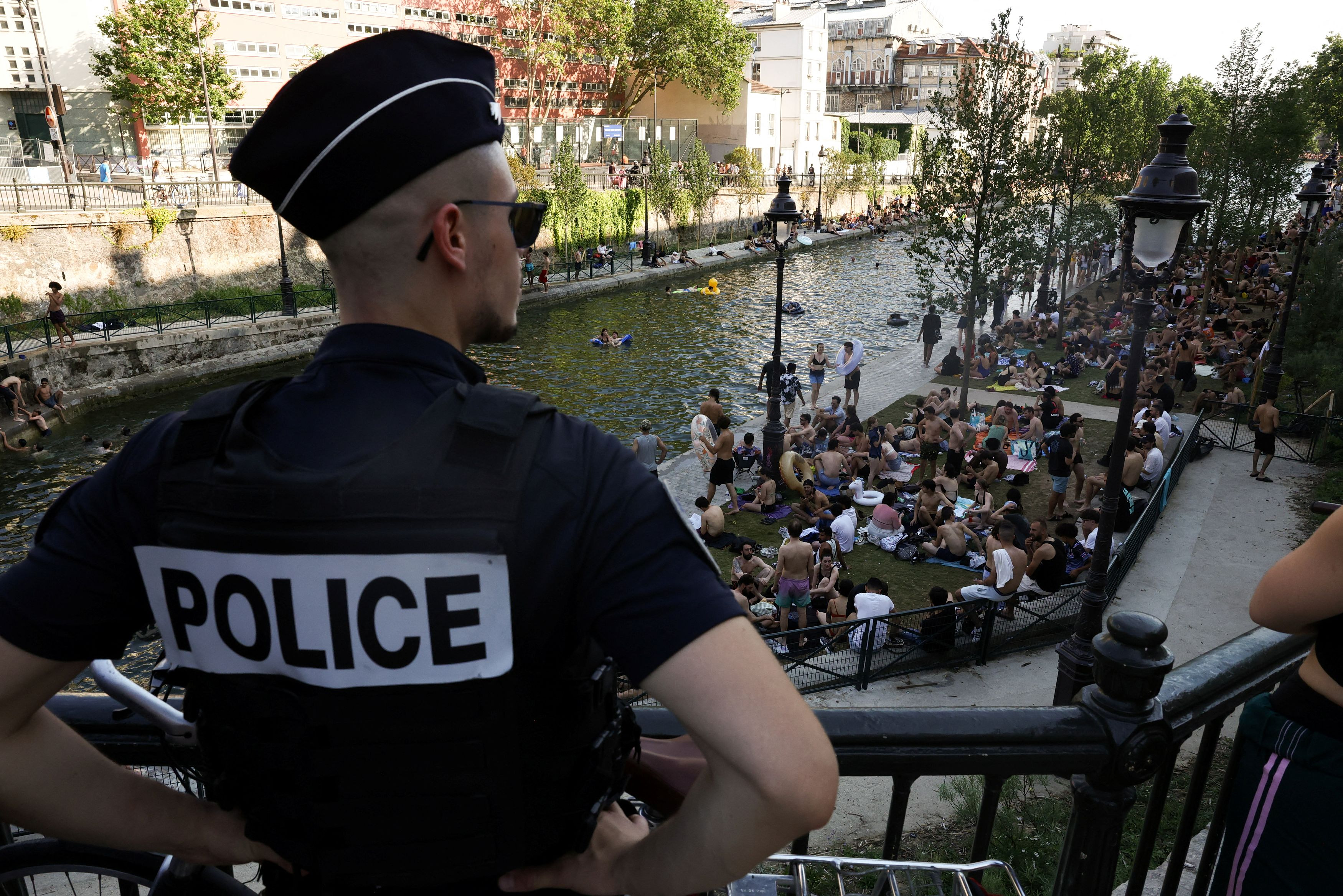 Καύσωνας στην Ευρώπη: Θερμοκρασίες-ρεκόρ, κόκκινοι συναγερμοί και σοβαρές επιπτώσεις σε υποδομές και ενέργεια