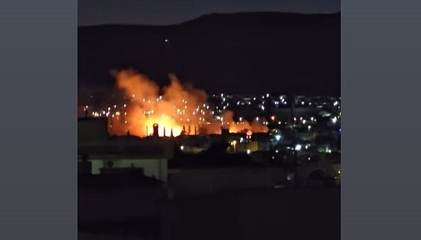 Φωτιά σε υπαίθριο χώρο στα Άνω Λιόσια - Συναγερμός στην Πυροσβεστική
