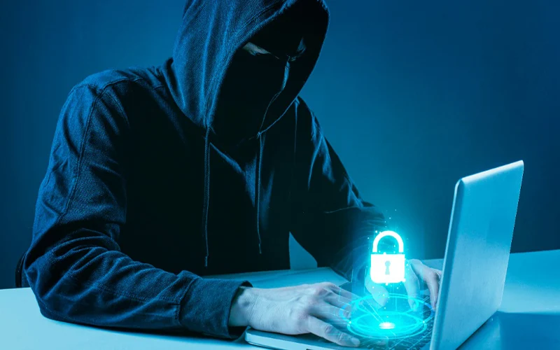 Kaspersky: Οι απάτες μέσω μηνυμάτων εξελίσσονται σε μαζική οικονομική απειλή
