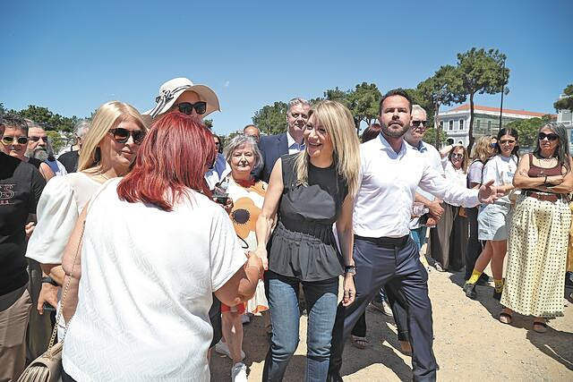 Μαρία Καρυστιανού: Πώς «απαντάει» στις αποχωρήσεις