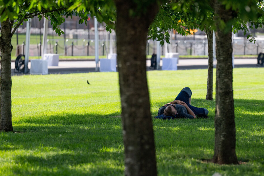 Αντιμέτωπο με αποπνικτική ζέστη μεγάλο τμήμα των ΗΠΑ