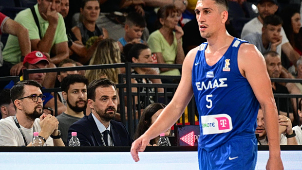 Λαρεντζάκης για την ήττα της Εθνικής από τη Ρουμανία: «Να βγάλουμε αντίδραση με την Πορτογαλία»